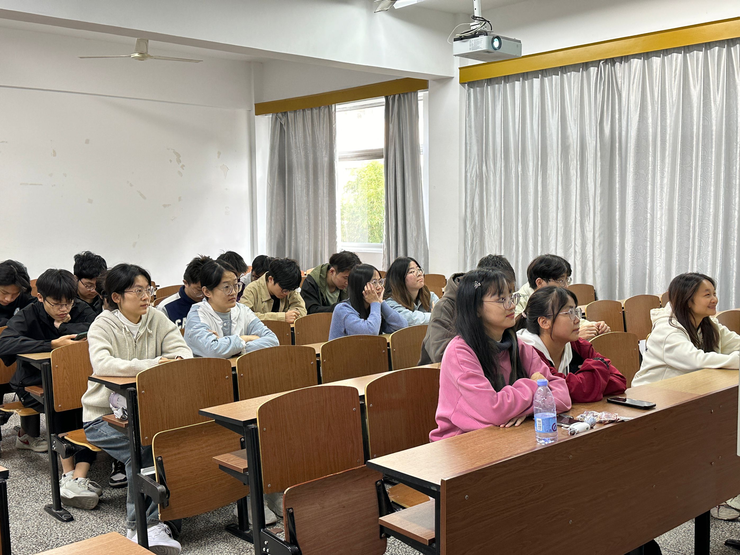 1731300780299668.png 1731300780299668.png