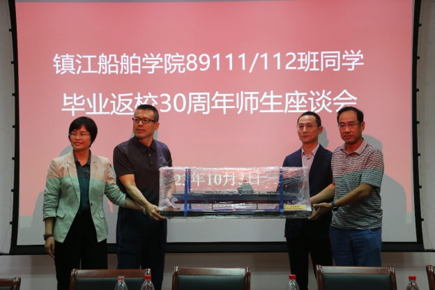 1696406725301073.jpg 1696406700285.jpg