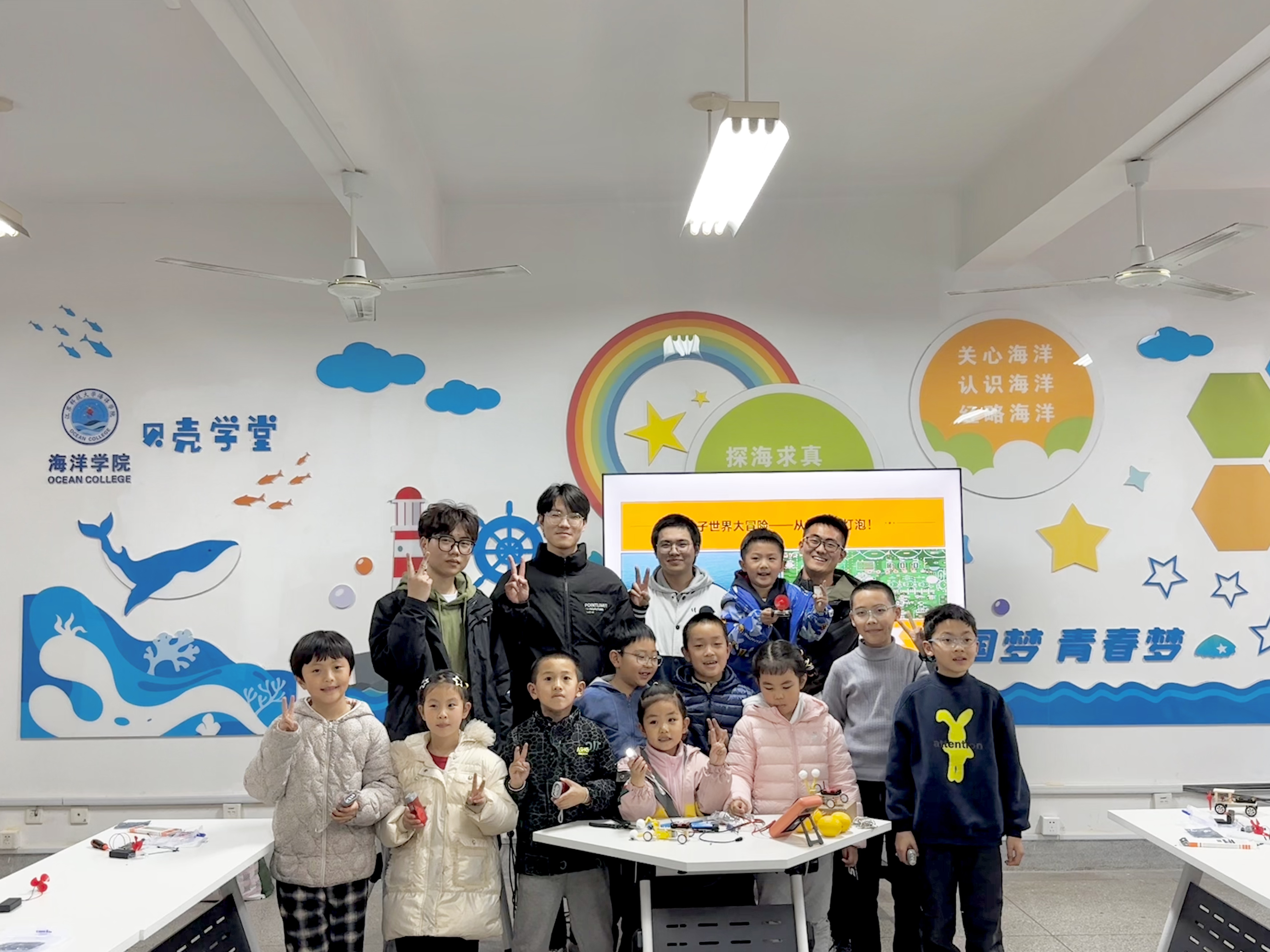 1743384169363152.jpg 609029985627103989.jpg