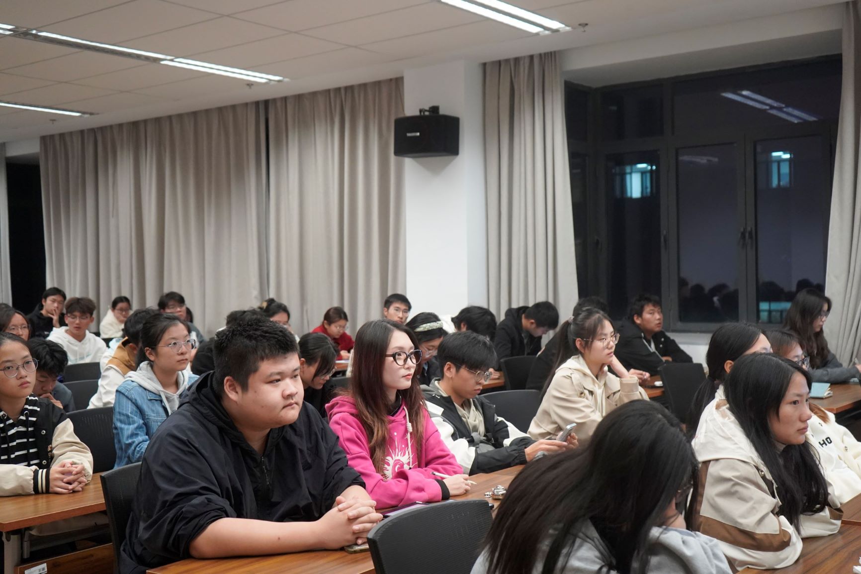 1731294370775092.jpg 1731294370775092.jpg