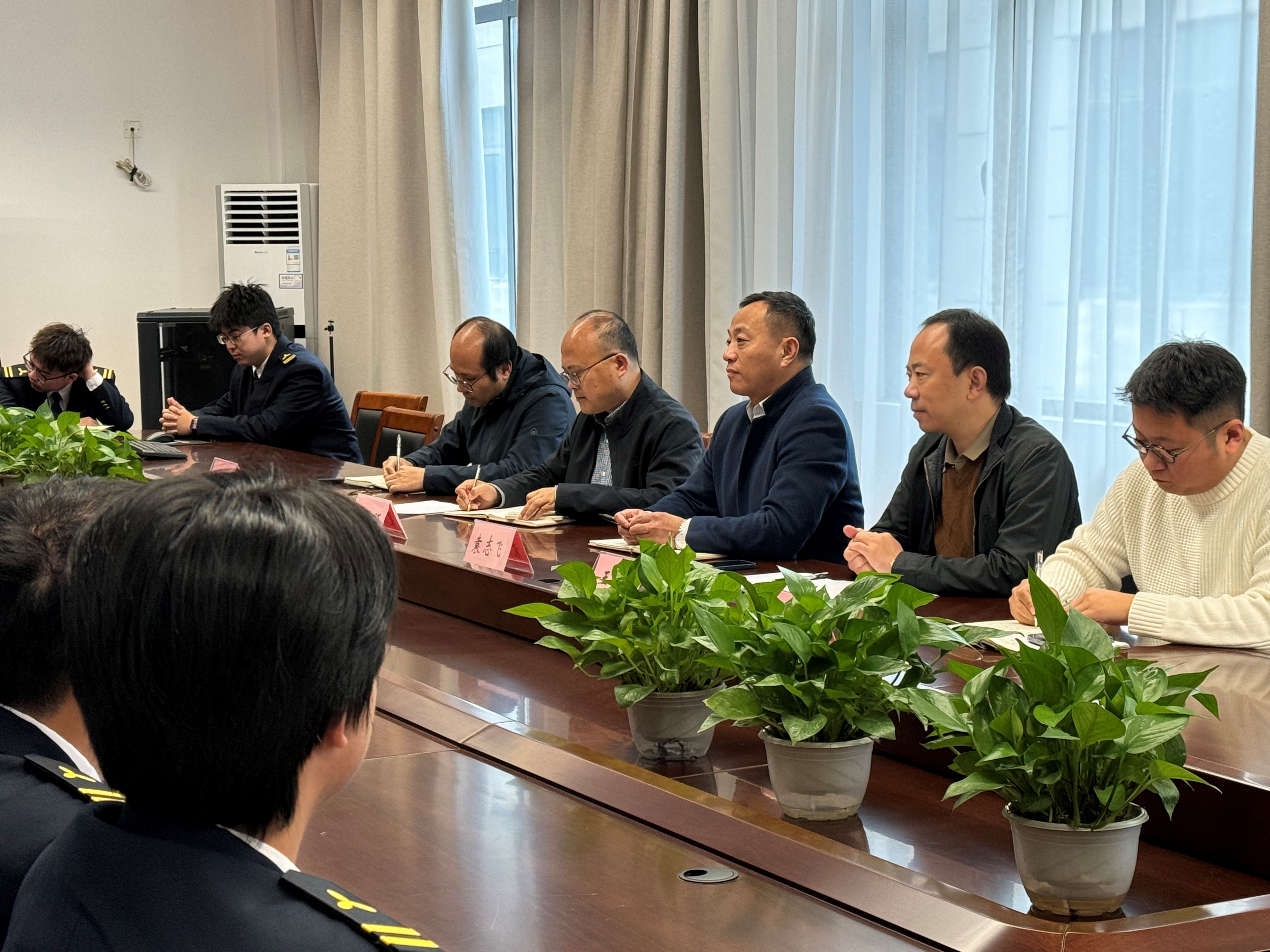 1732543789664397.jpg 1732543789664397.jpg