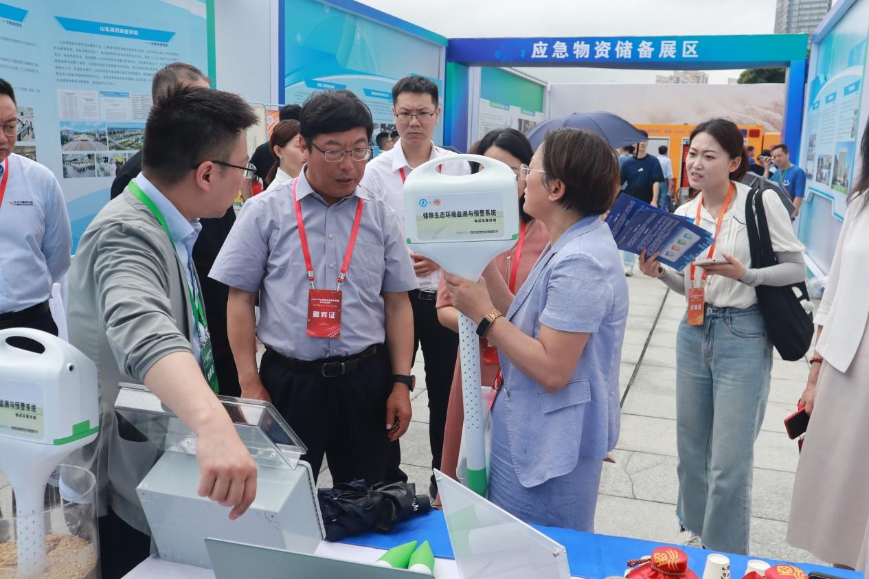 1716987220538533.jpg 1716987220538533.jpg