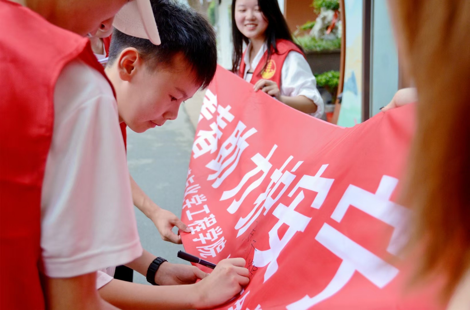 1751034130934627.jpg mmexport1750996890331.jpg