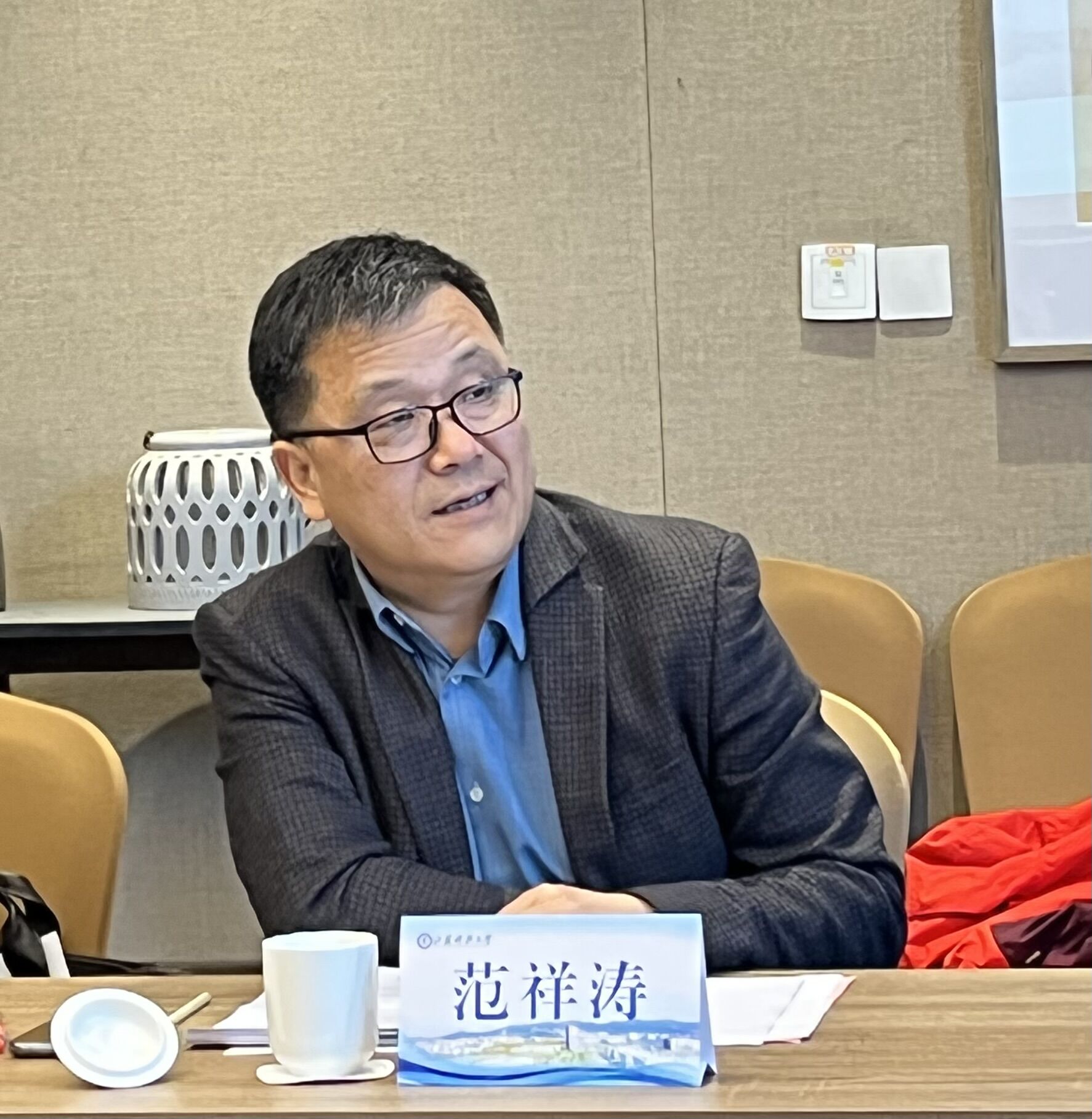 1683118907528568.jpg 1683118907528568.jpg